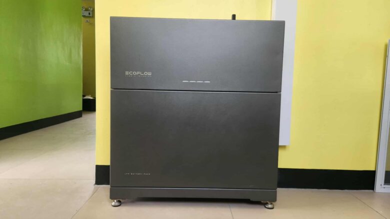 Inverter and Battery of Solar Power System